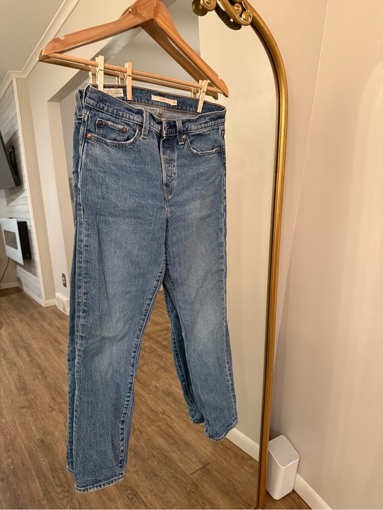 Levi's Denim - Levi’s wedgie straight jeans size 26